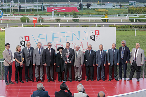 Solist Nikita yalangoch