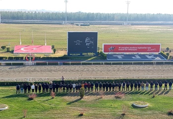 Atamızı bir kez daha sevgi, saygı ve özlemle andık