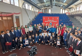 Öğretmenler Günü Ekrem Kurt Apranti Eğitim Merkezi'nde kutlandı