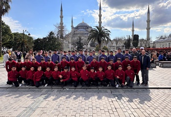 Apranti Eğitim Merkezi öğrencilerinden tarihi yerlere ziyaret