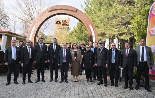 https://medya-cdn.tjk.org/haberftp/2026/2elzg2426.jpg