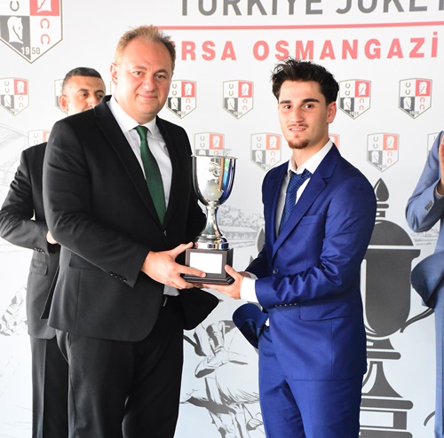 Ertuğrul Gazi Koşusu'nu üst üste üçüncü kez Wardenclyffe kazandı - görsel 4
