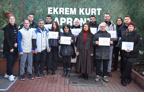 “Acemi tayların temel eğitimi (tay kırma)  kursunu tamamlayan katılımcılara belgeleri verildi